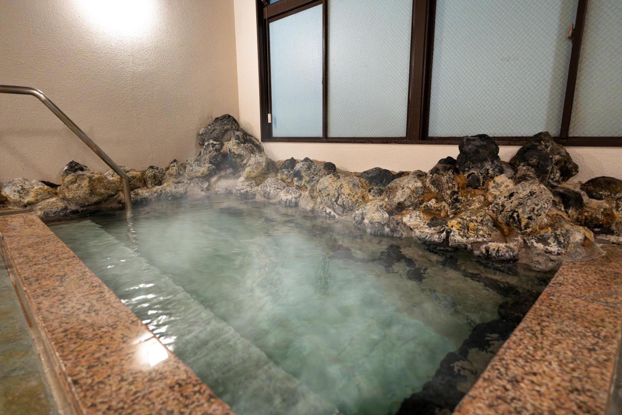 Kamenoi Hotel Kusatsu Yubatake ภายนอก รูปภาพ