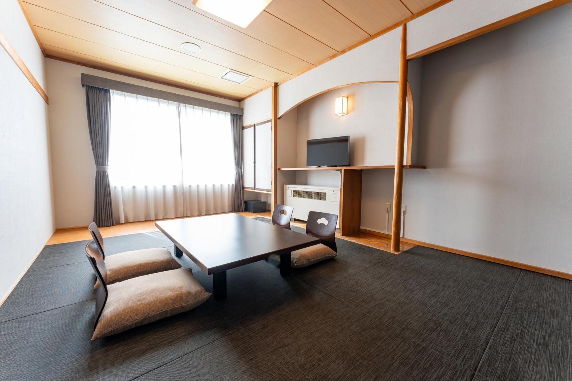 Kamenoi Hotel Kusatsu Yubatake ภายนอก รูปภาพ